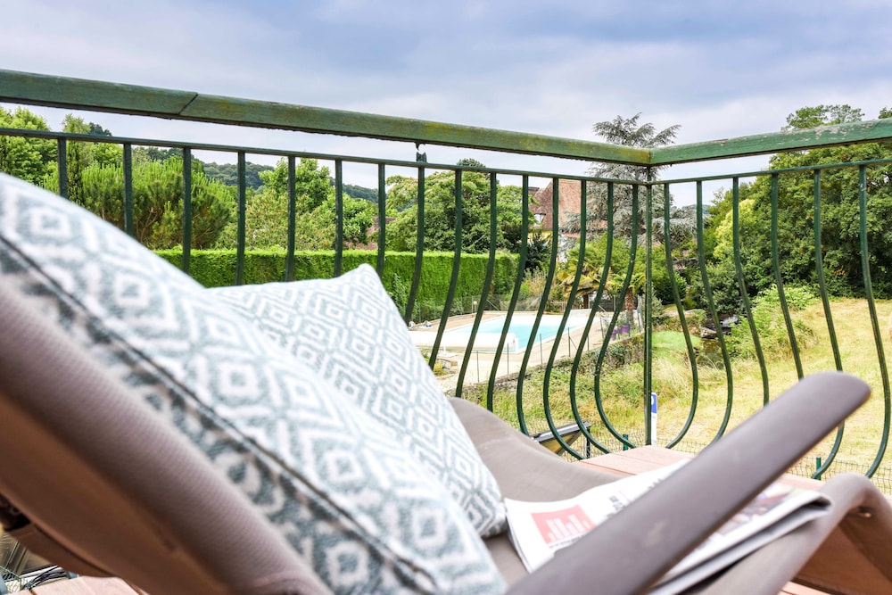 Double Room, Balcony