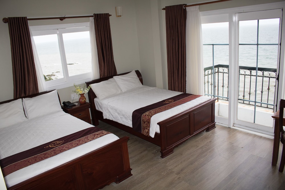 Ocean View Suite