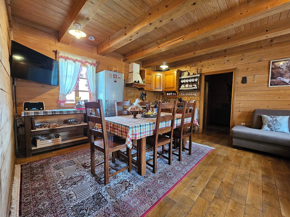 Family Chalet, 2 Bedrooms, Non Smoking, River View photo 1