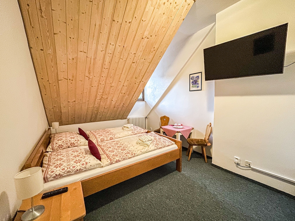 Basic Room photo 1
