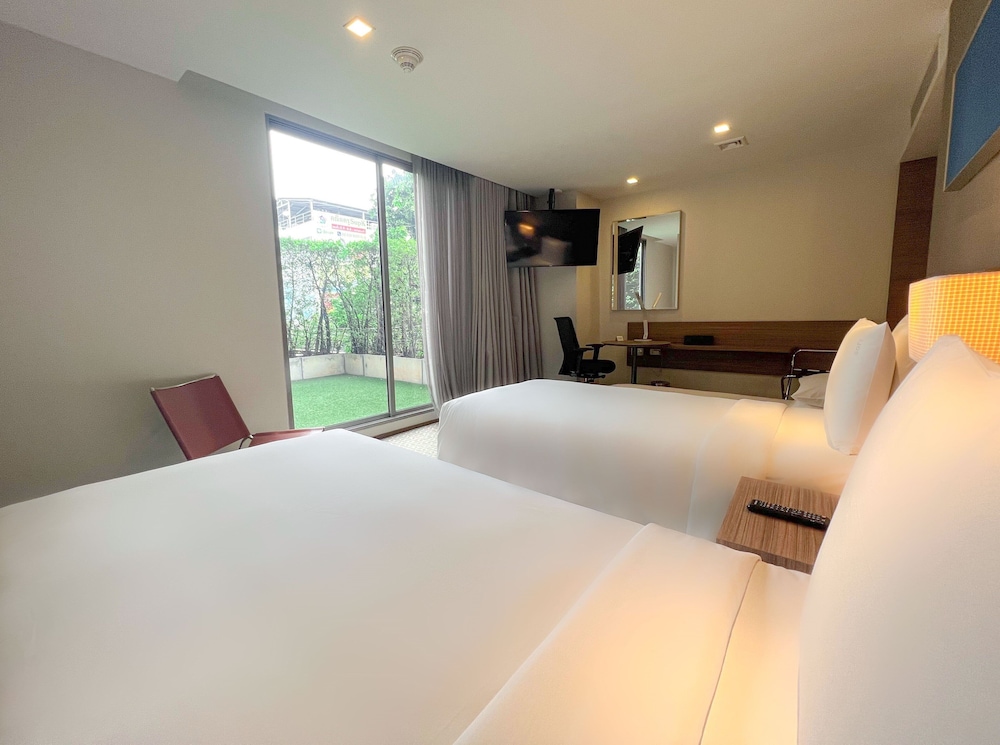 Room, 2 Twin Beds, Accessible, Balcony (With Free Breakfast) photo 3