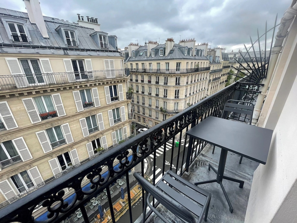 Hotel College De France other photo
