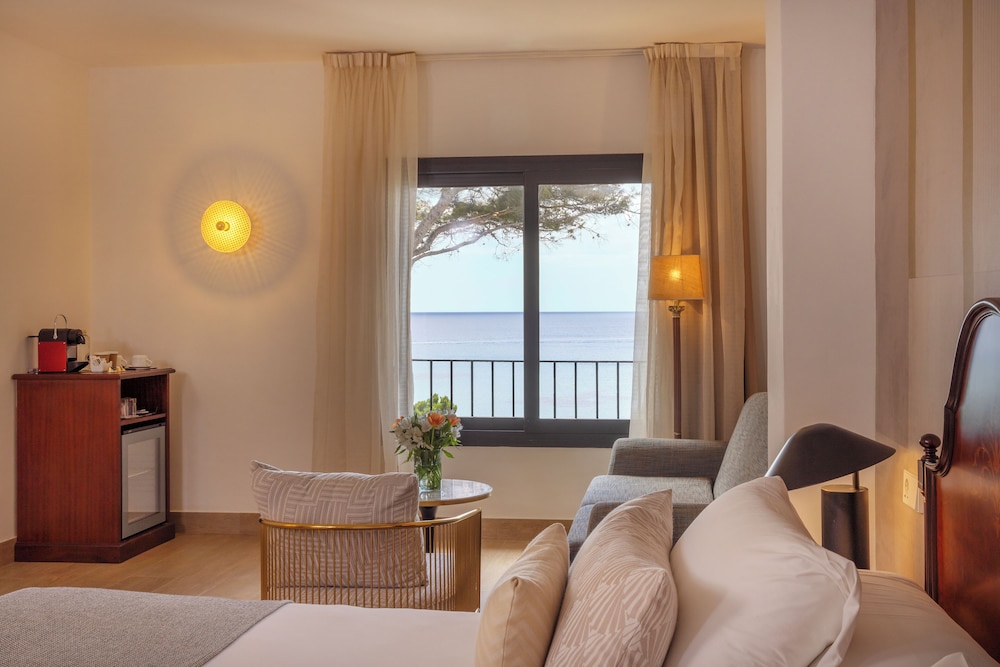 Classic Double Room, Sea View - Photo 8