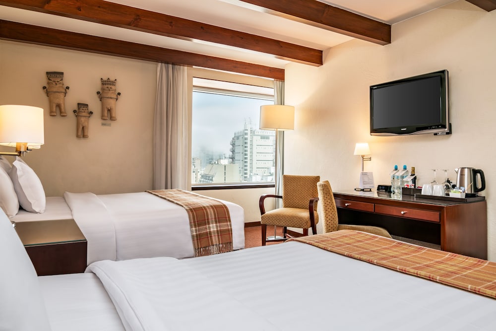 Traditional Room, 2 Double Beds - Photo 6