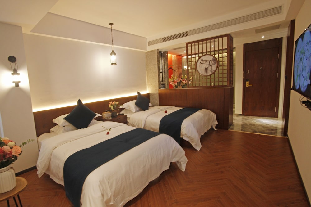 Deluxe Twin Room photo 1