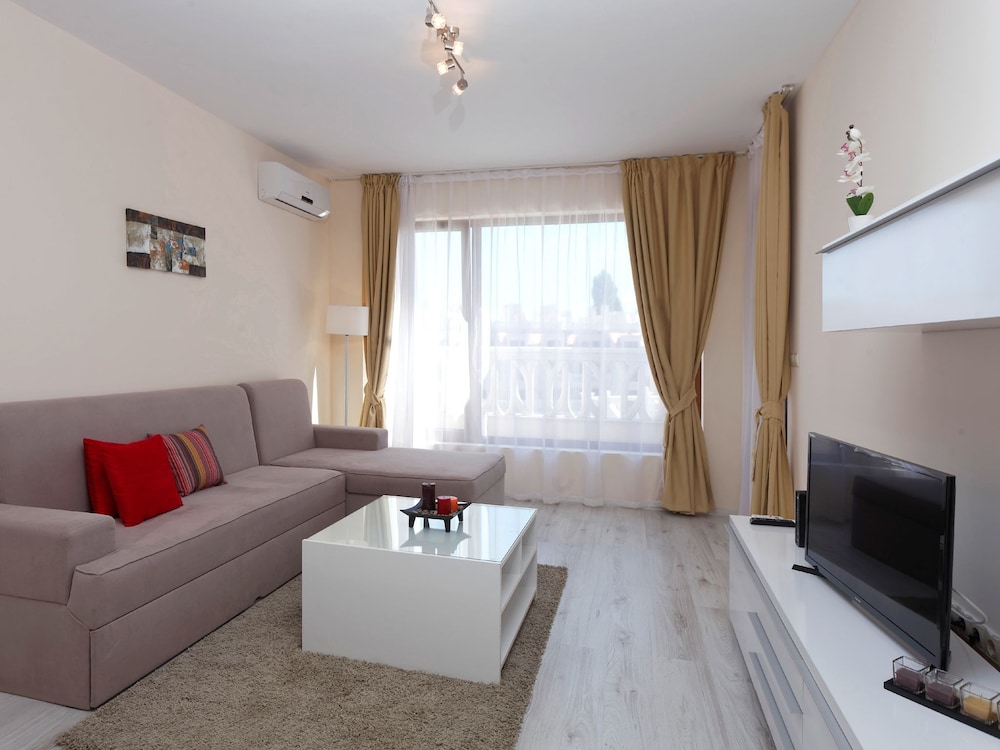 Apartment, 2 Bedrooms photo 2