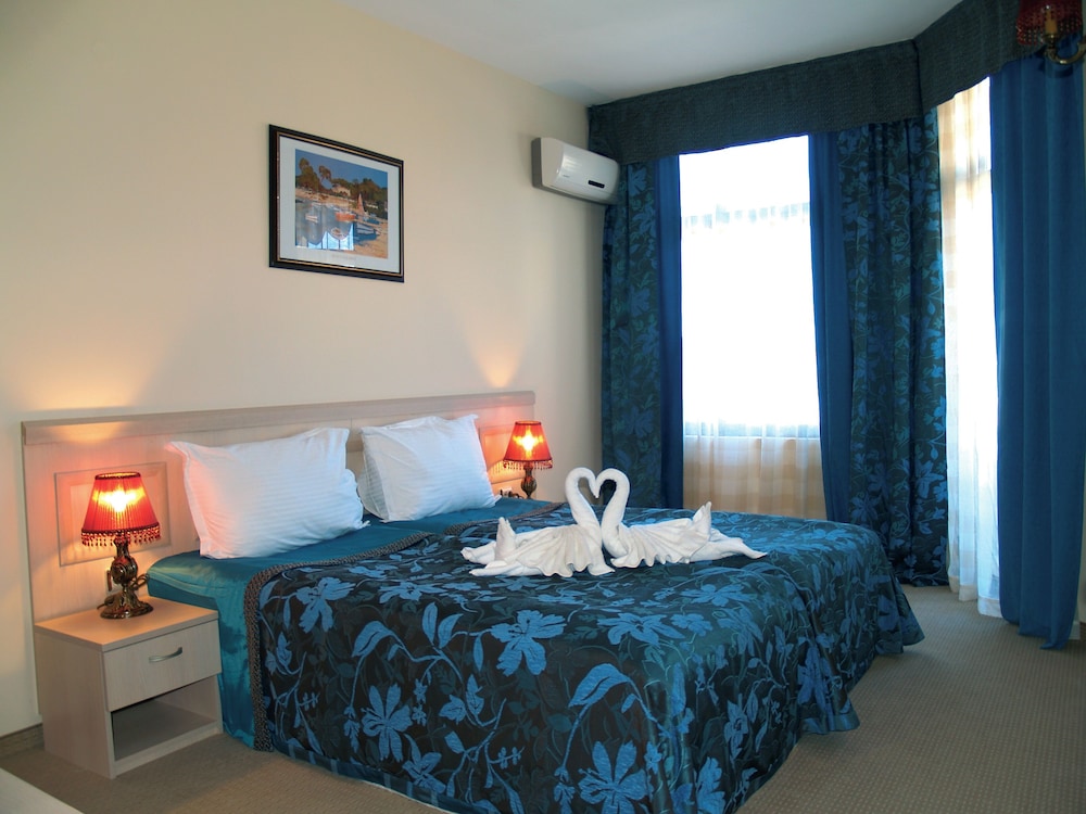Apartment, 2 Bedrooms, Balcony