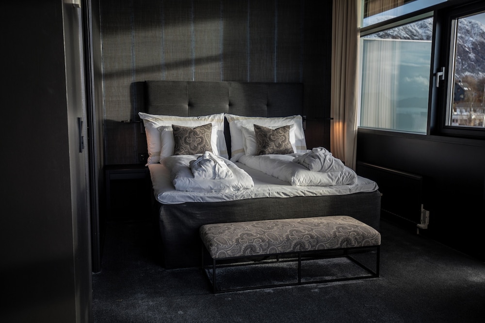 Suite, 1 Double Bed, Non Smoking - Photo 12