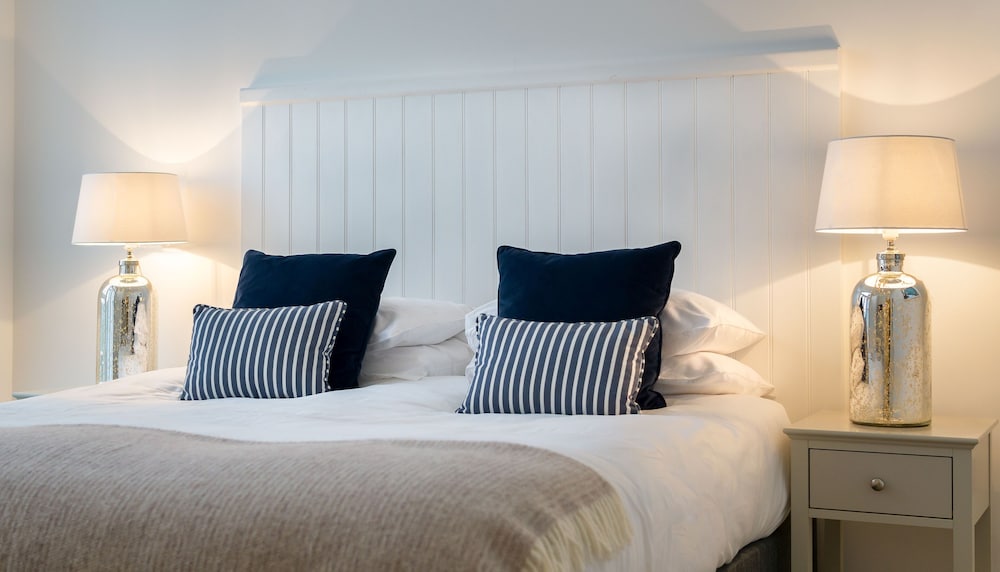 Room, 1 Bedroom (Lodge)