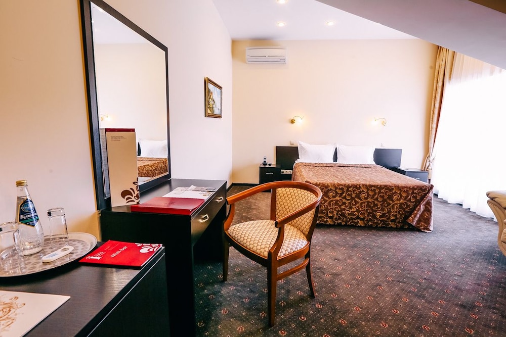 Standard Room photo 1