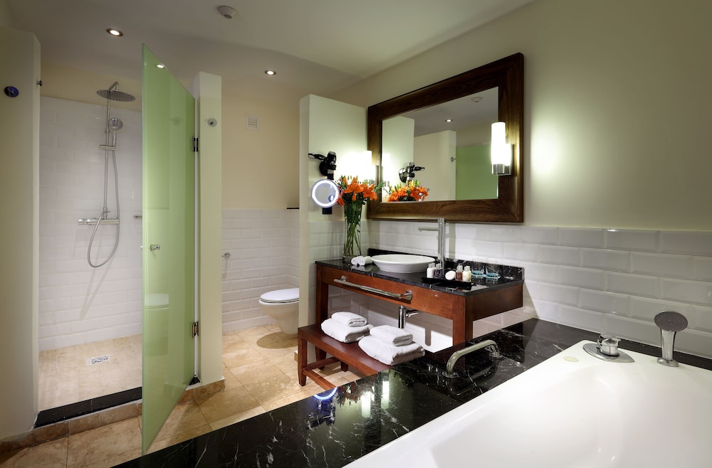 Junior Suite, Garden View