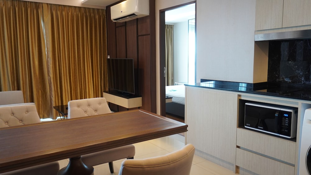 Apartment, 2 Bedrooms, Accessible, Smoking