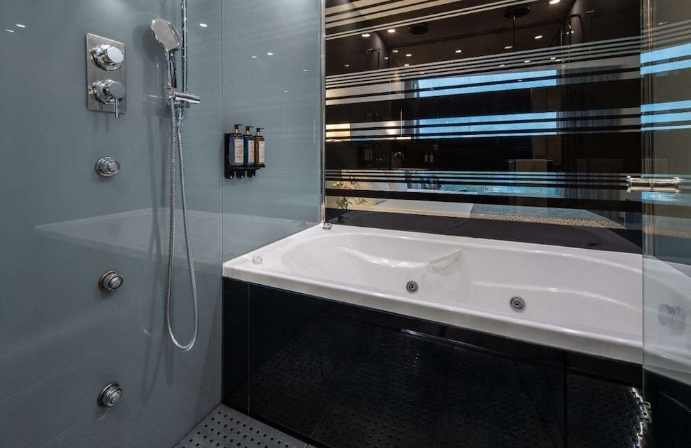 Junior Suite, 1 Bedroom (Palace | Single Use)