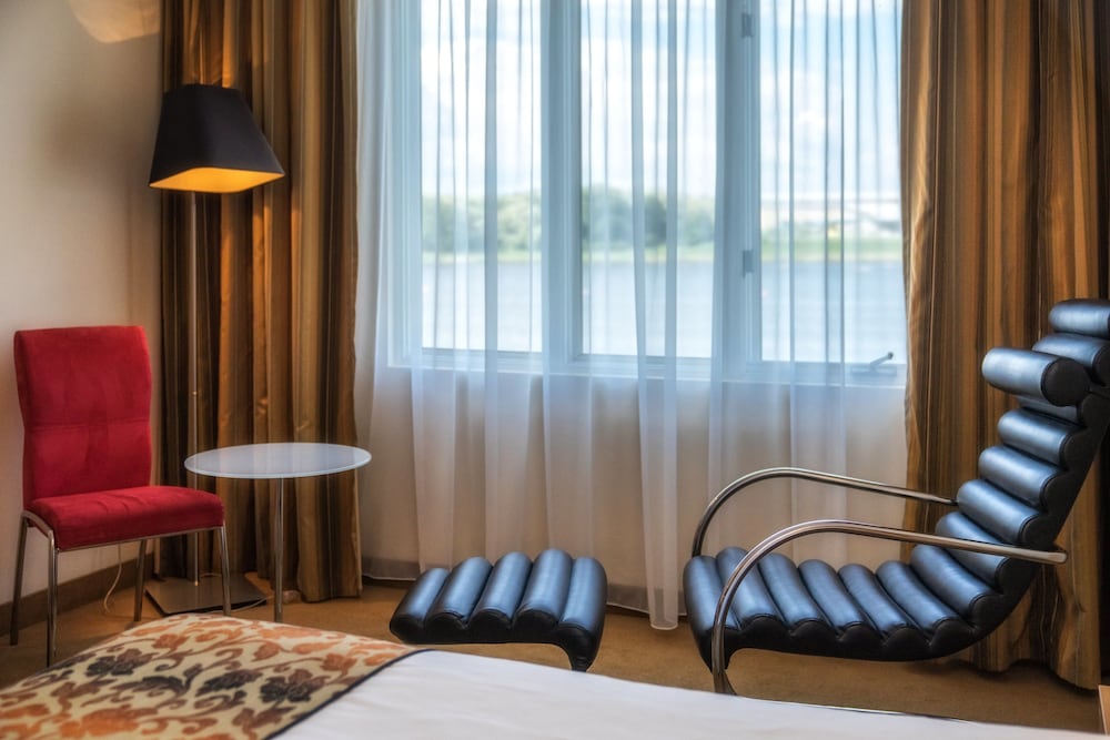 Superior Double Room, Lake View photo 2