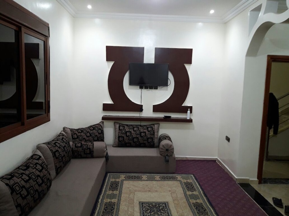 Apartment photo 1