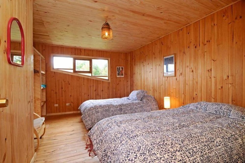 Standard Double Room, Mixed Dorm, Shared Bathroom photo 3