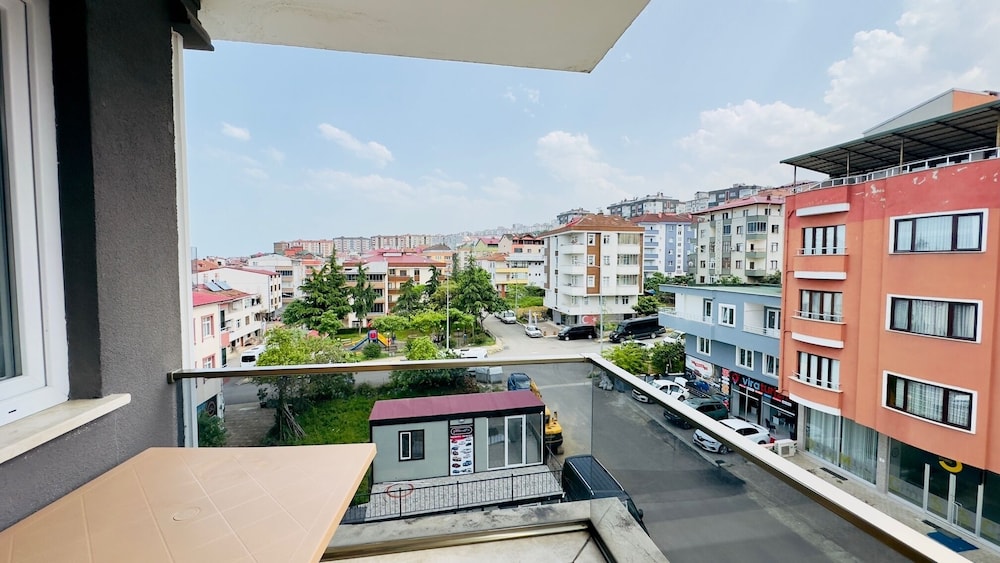 Standard Suite, Multiple Beds, Kitchen, City View - Photo 19
