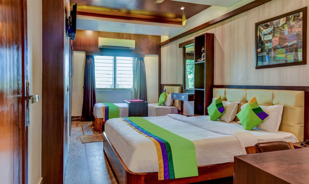 Deluxe Room - Photo 2