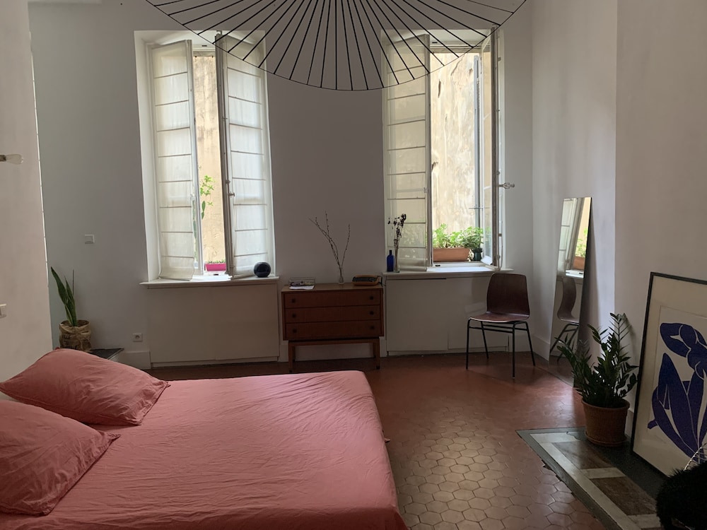 Double Room (Grande chambre design)