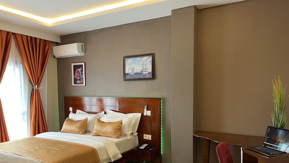 Executive Room photo 3