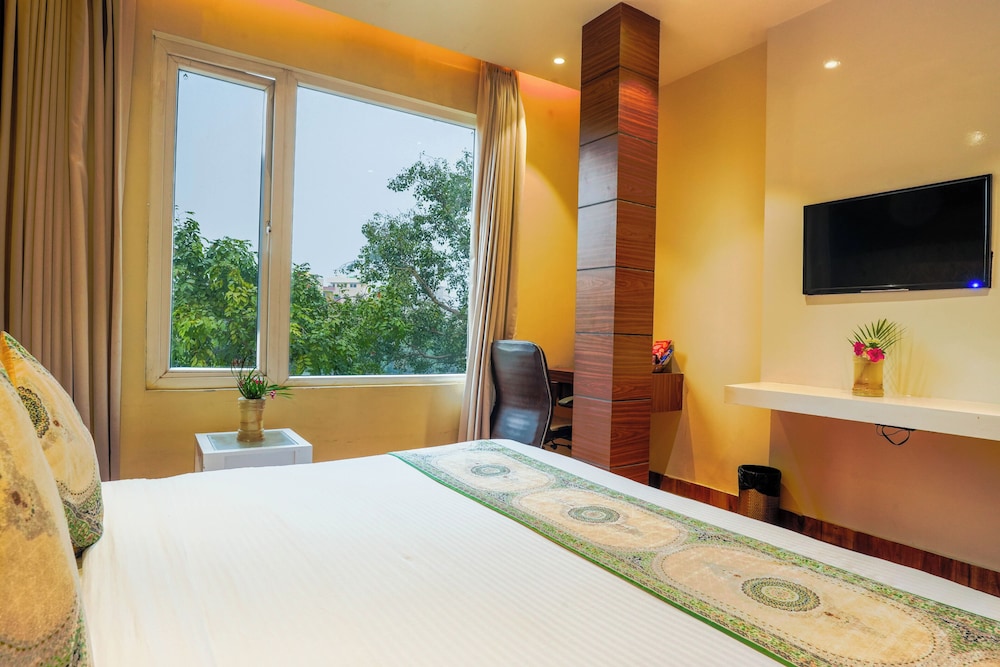 Jallianwala Bagh View Executive Studio - Photo 1