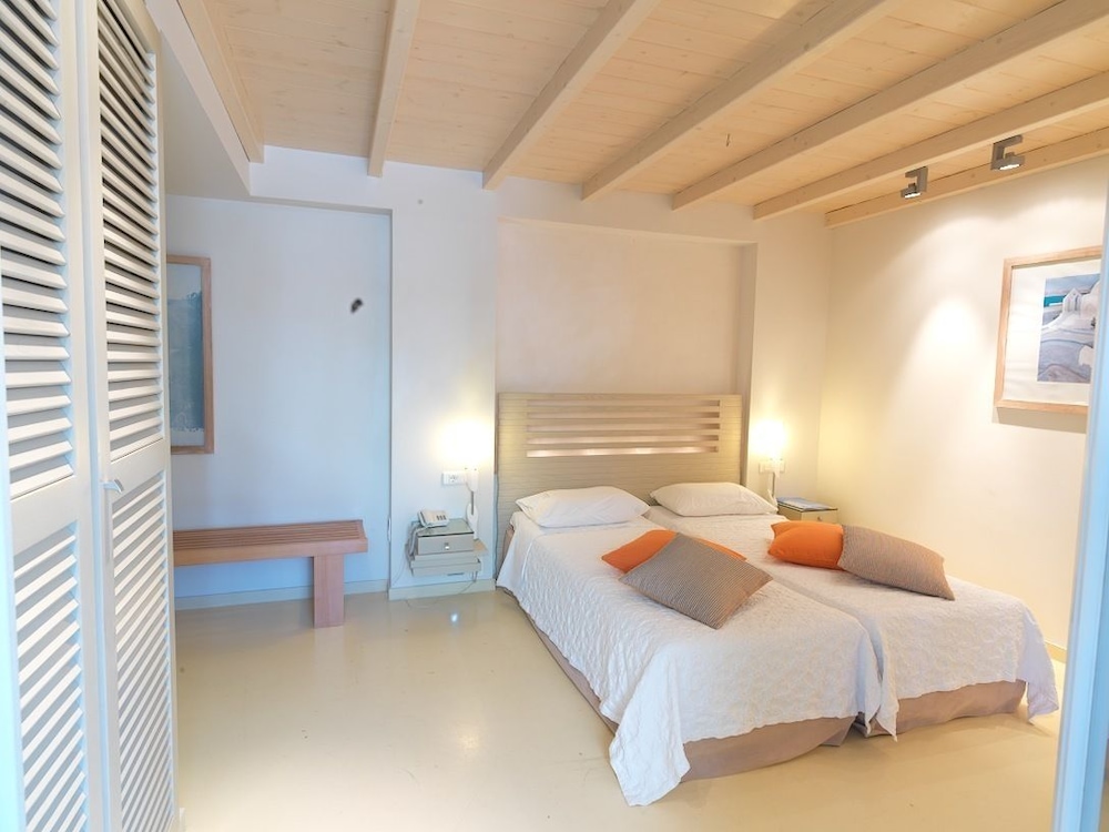 Economy Room photo 1