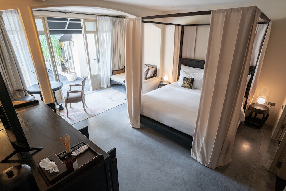 Sea Breeze Suite photo 3