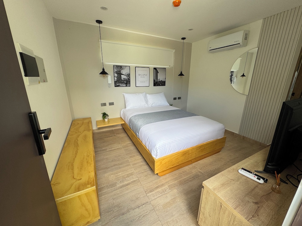 Deluxe Double Room, Balcony photo 1