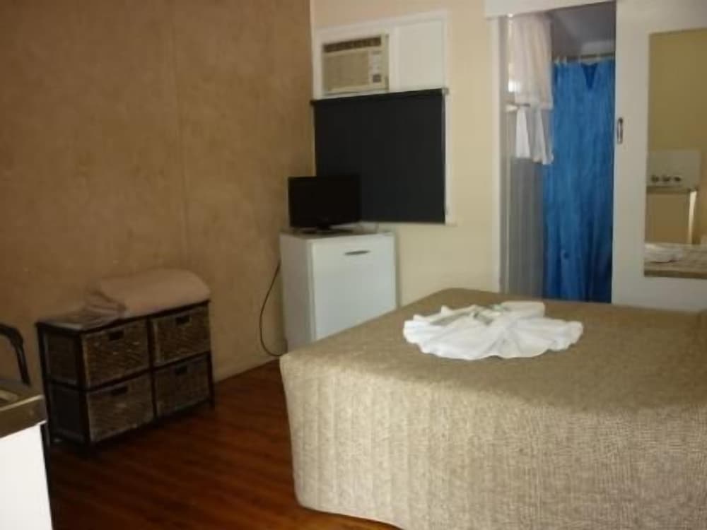Standard Room, Non Smoking, Balcony (Motel Room) photo 3