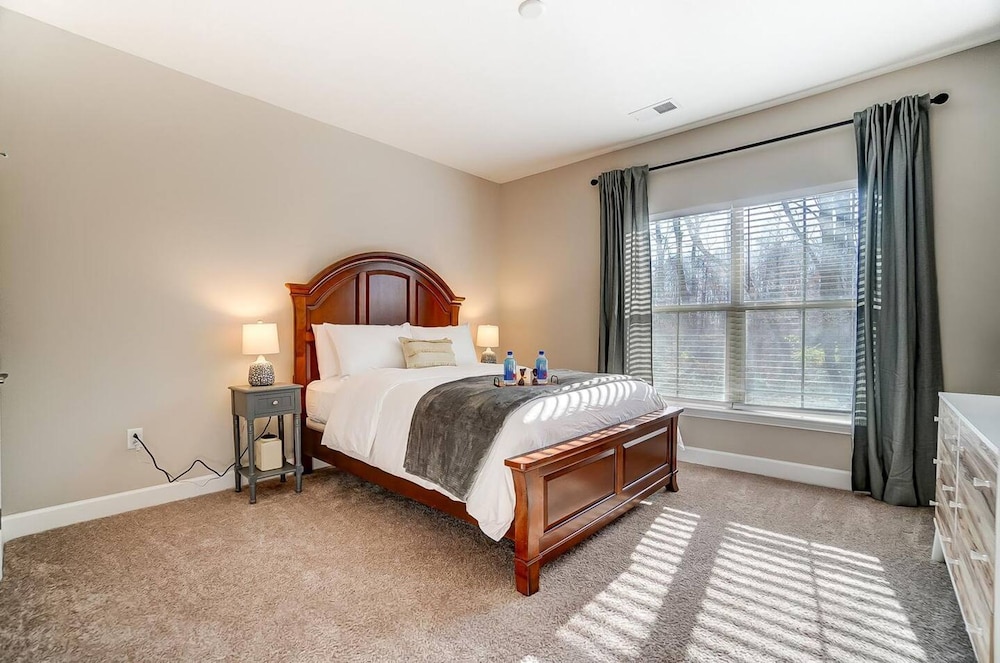 Polaris Luxury 2BR WFH Ready Pet Friendly, Billede 25