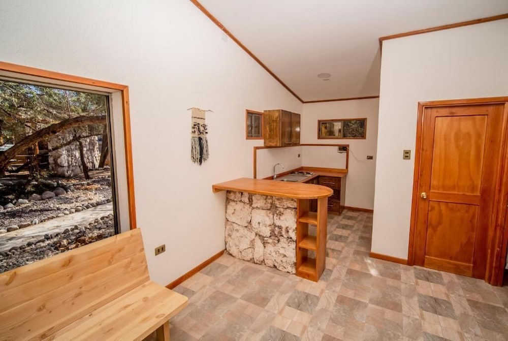 Family Cabin photo 2