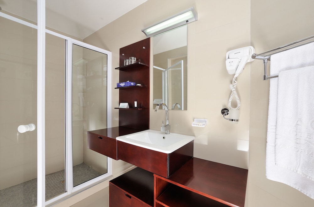 Comfort Room photo 2
