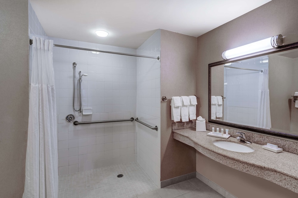 Suite, Accessible photo 3