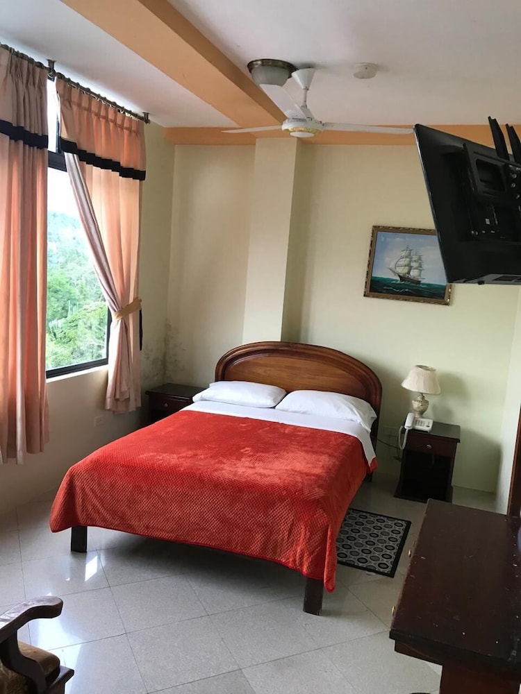 Basic Double Room photo 1