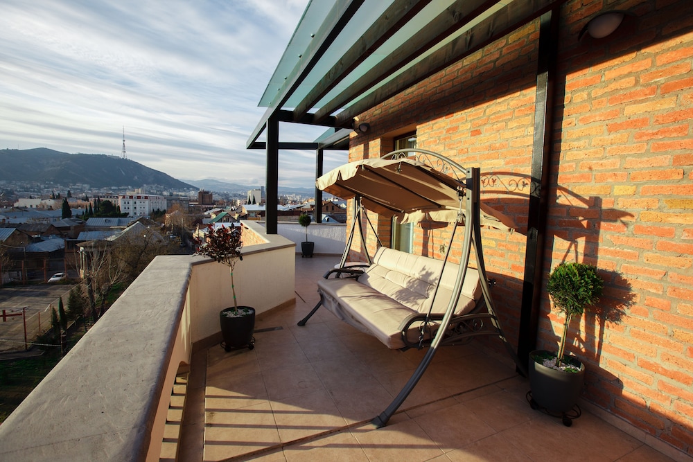 Deluxe Double or Twin Room, City View photo 2