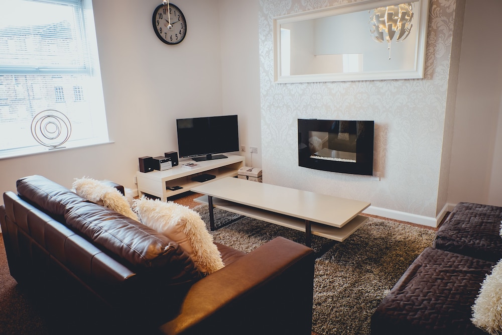 Apartment, 2 Bedrooms, City View, Executive Level photo 2