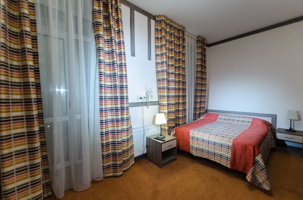 Double or Twin Room, Lake View photo 1