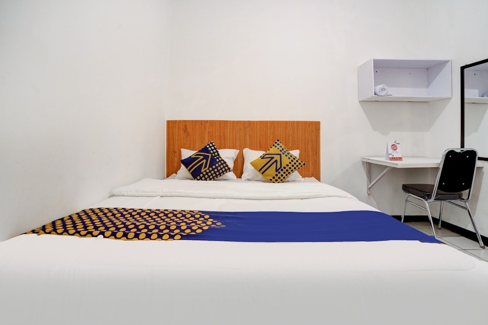 Basic Double Room - Photo 12