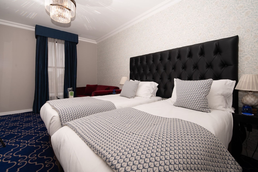 Classic Twin Room, 2 Twin Beds, Ensuite