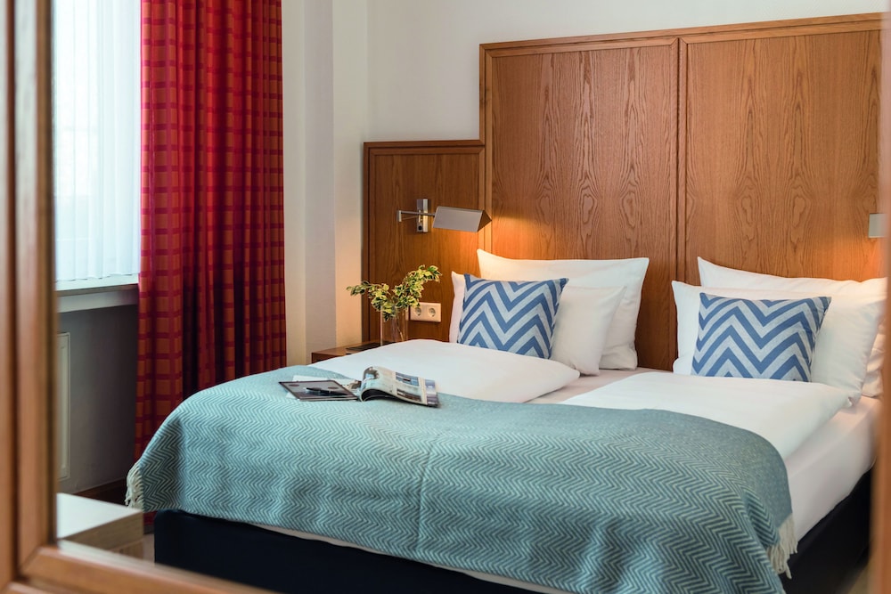 Standard Double Room, City View photo 2