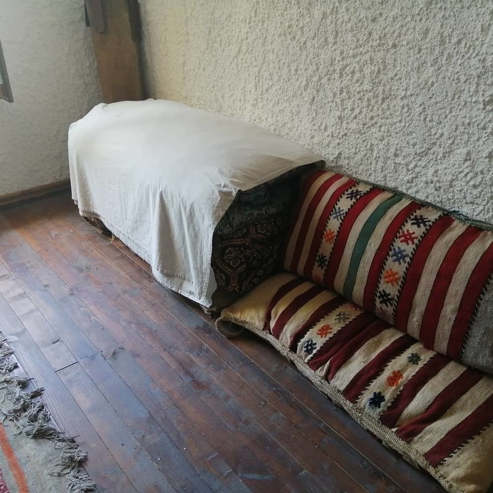 Comfort Room photo 3