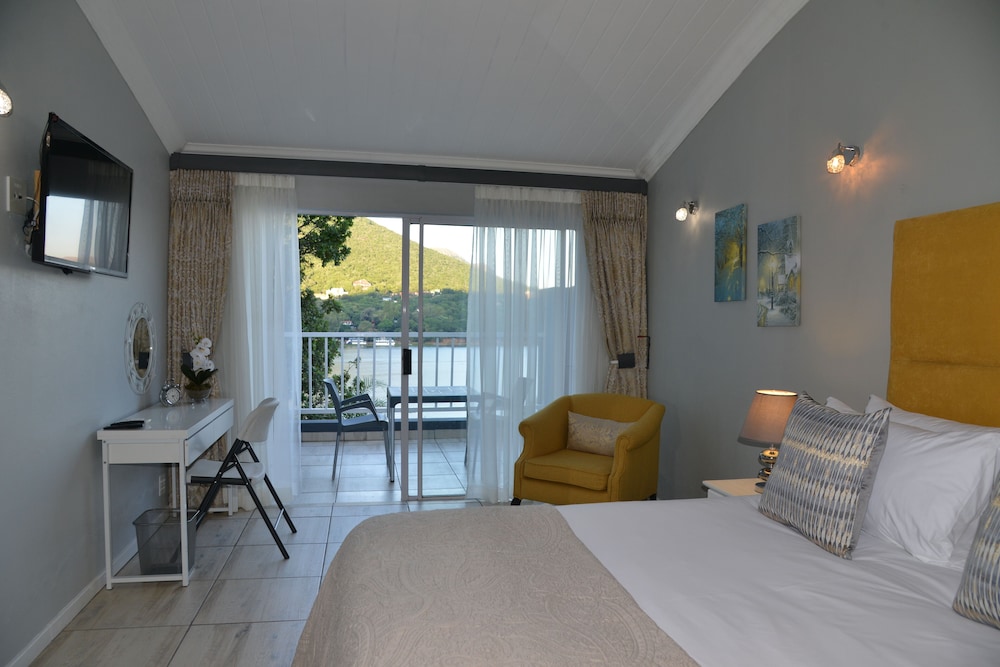 Luxury Room, 1 Queen Bed (Upstairs) - Photo 2