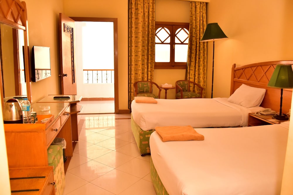 Standard Room - Photo 1