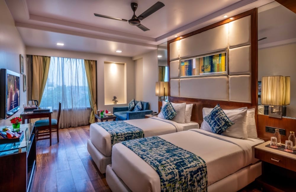 Club Double or Twin Room - Photo 6