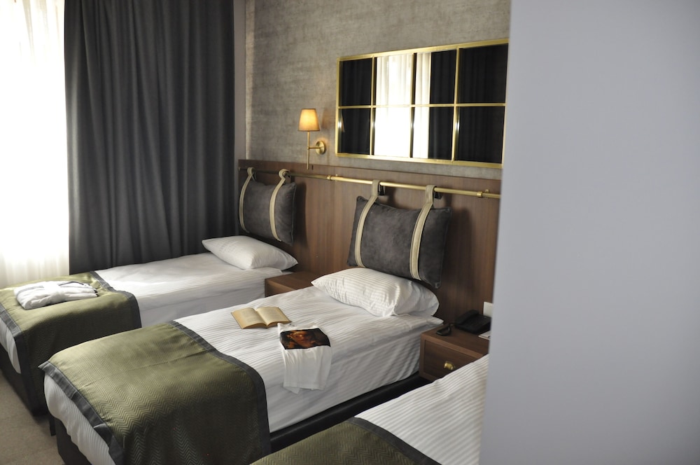 Standard Triple Room - Photo 6