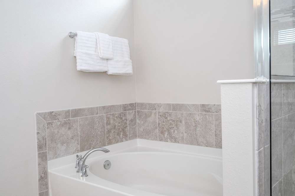 Magical Home Modern Rooms Pool Spa and Game Room Near Clubhouse, 写真 36