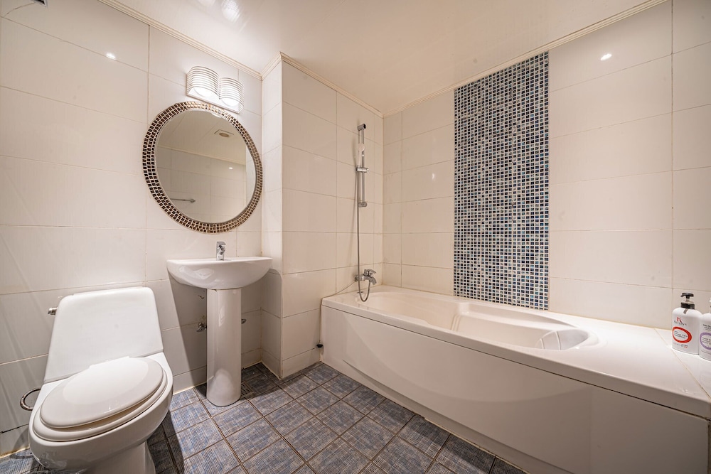 Standard Double Room - Photo 2