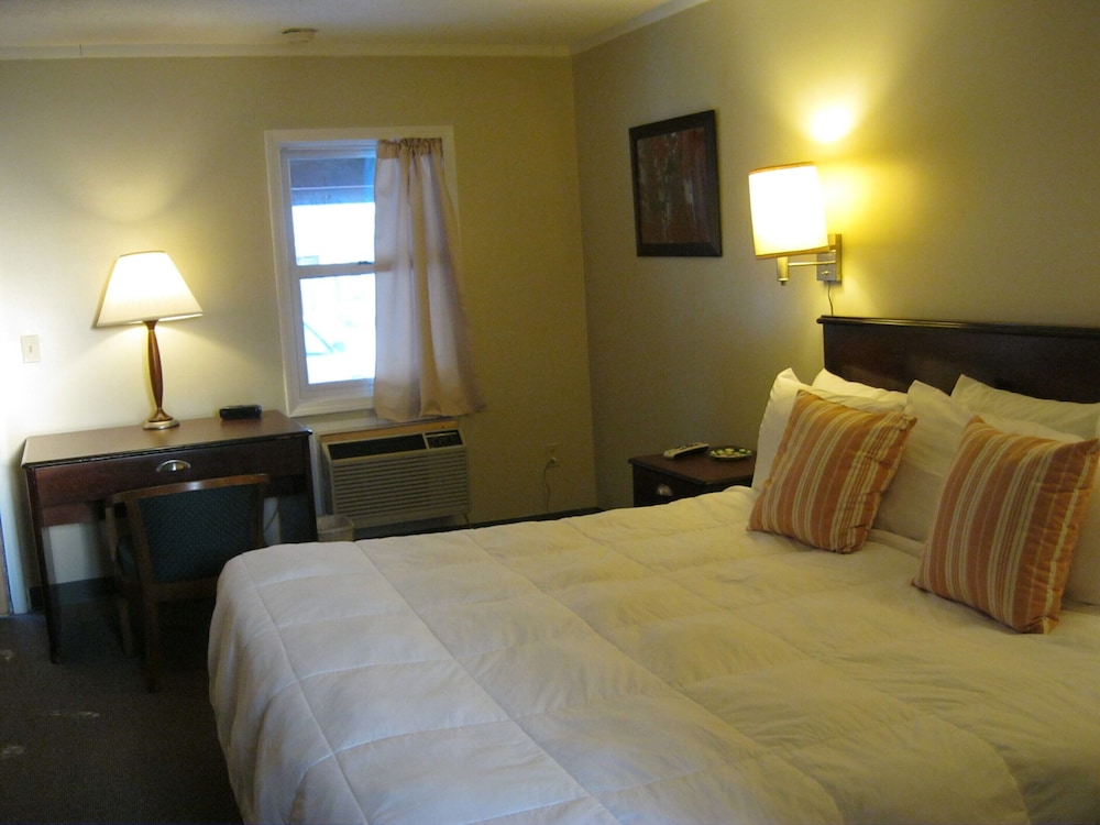 Spruce, Standard Single Room, Balcony photo 3