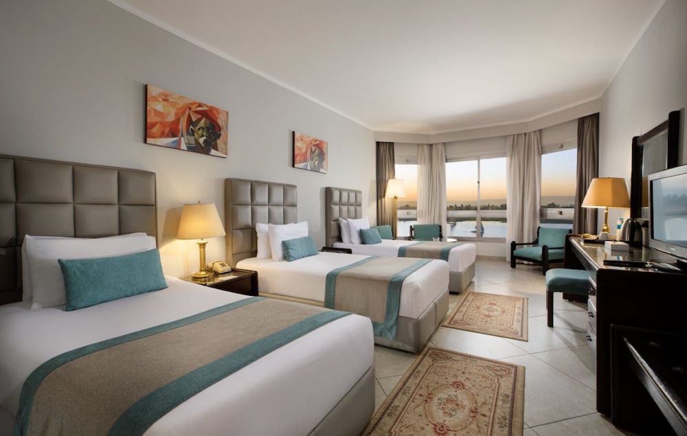 Premium Triple Room - Photo 1