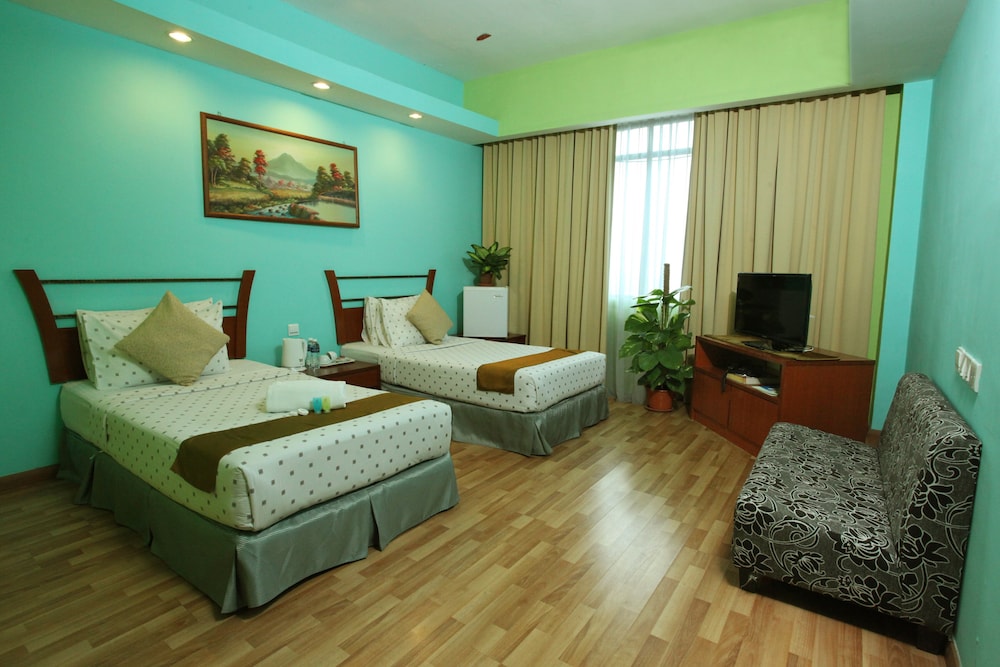Deluxe Twin Room - Photo 1